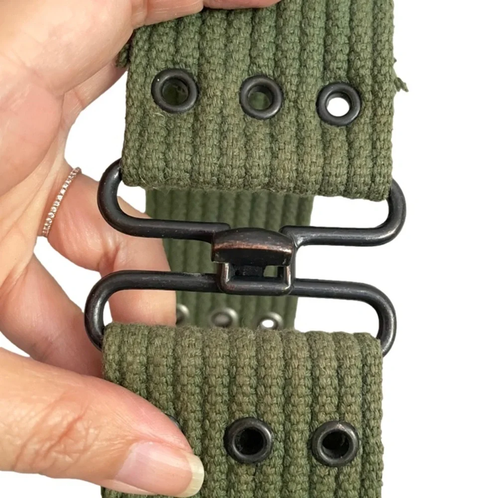 Aritzia TNA Green Military Style Webbed Cotton Belt - M/L - Picture 4 of 5